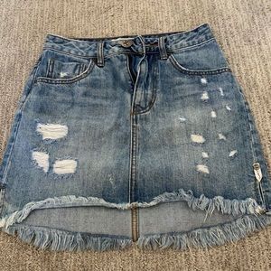 One X oneteaspoon distressed jean skirt
